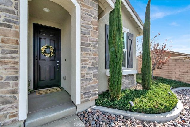 372 Linnea Fields, Beaumont, CA 92223