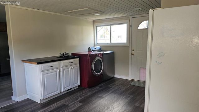 200 W Fauble Street, Durand, MI 48429