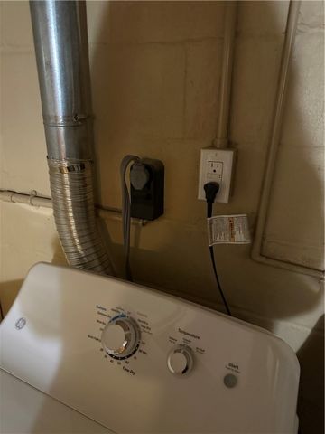 99 Newfield Drive, Greece, NY 14616