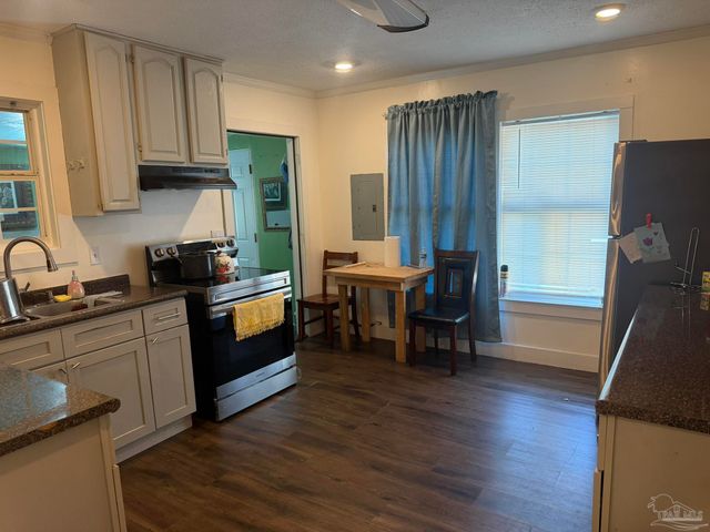 1210 N Y St, Pensacola, FL 32505
