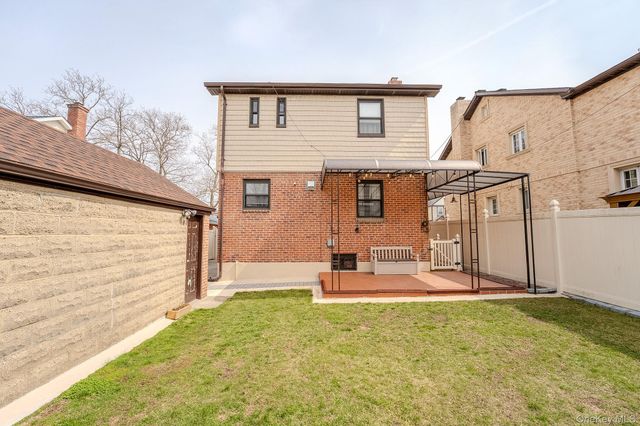 69-14 179th Street, Fresh Meadows, NY 11365