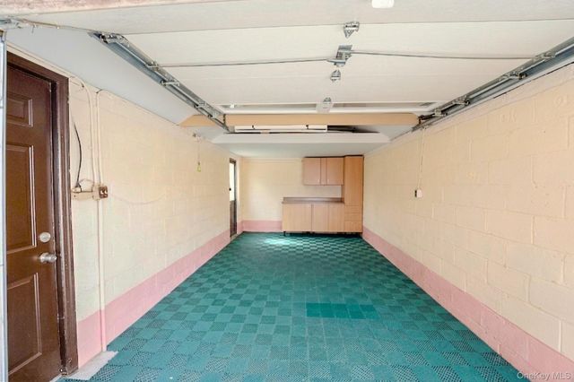 69-14 179th Street, Fresh Meadows, NY 11365