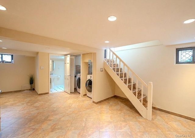 69-14 179th Street, Fresh Meadows, NY 11365