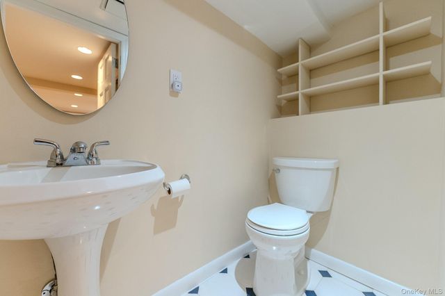 69-14 179th Street, Fresh Meadows, NY 11365