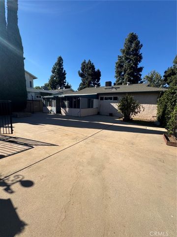 17214 Tulsa, Los Angeles, CA 91344
