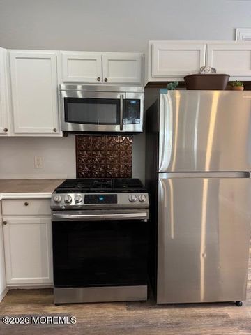 9 Locust Avenue, Red Bank, NJ 07701