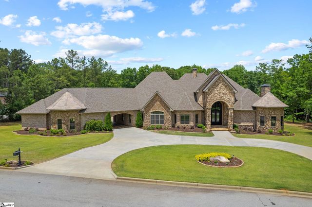 27 Clock Tower Court, Belton, SC 29627