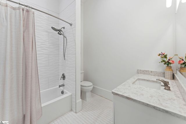 27 Clock Tower Court, Belton, SC 29627