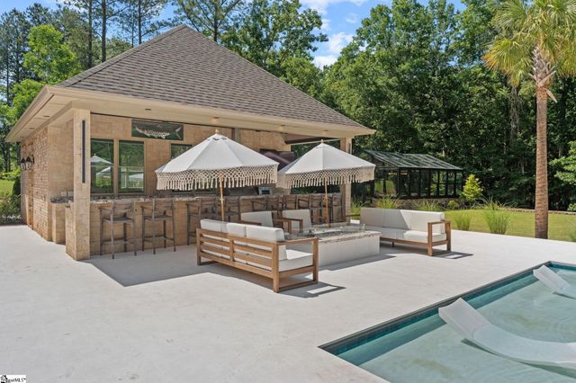 27 Clock Tower Court, Belton, SC 29627