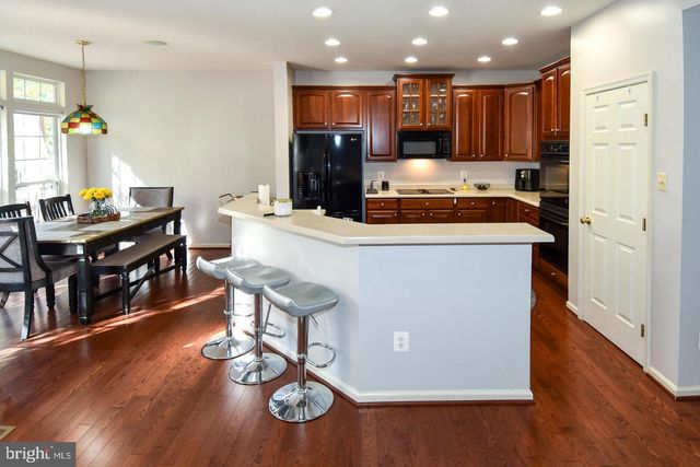 16032 BARN SWALLOW PL, Woodbridge, VA 22191