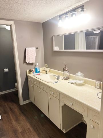 510 E Earle Street, Landrum, SC 29356