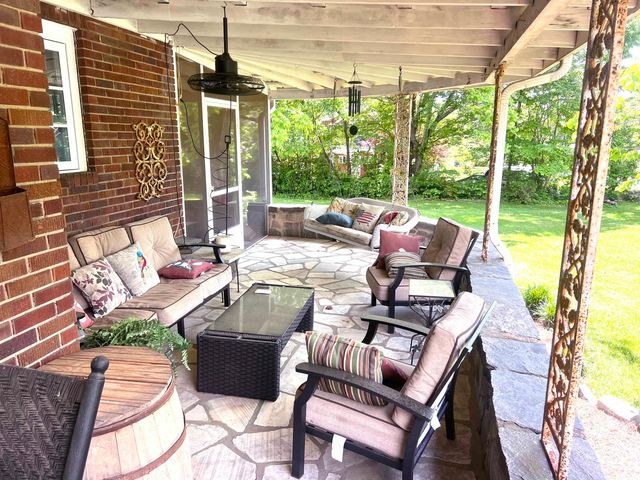 510 E Earle Street, Landrum, SC 29356