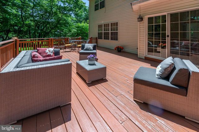 1 SYLVIA WAY, Robbinsville, NJ 08691