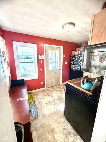 714 N Harrison Street, Alexandria, IN 46001