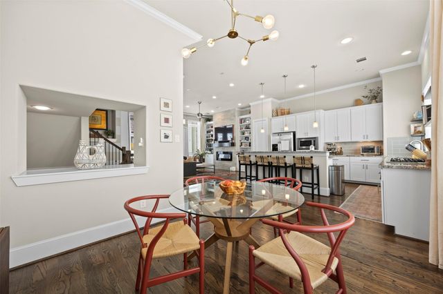 5528 Cornish Street E, Houston, TX 77007