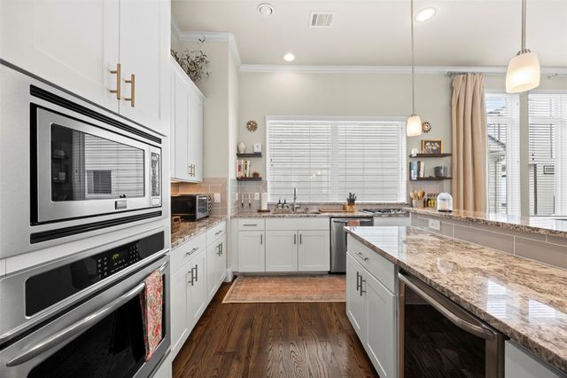 5528 Cornish Street E, Houston, TX 77007