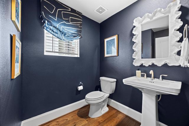 5528 Cornish Street E, Houston, TX 77007