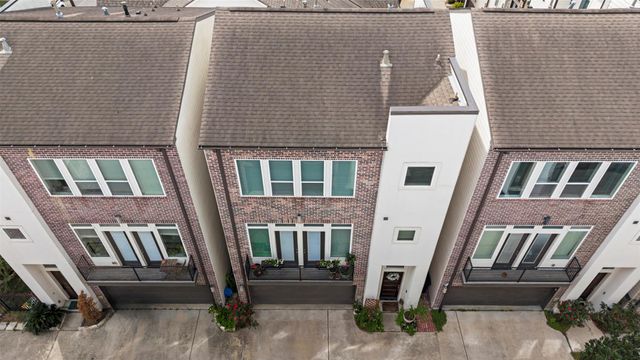 5528 Cornish Street E, Houston, TX 77007