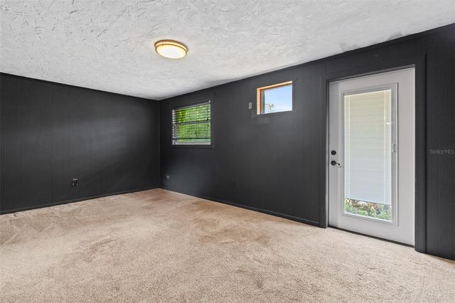 17351 NW 243RD STREET, High Springs, FL 32643