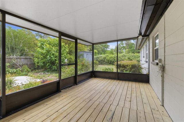 17351 NW 243RD STREET, High Springs, FL 32643