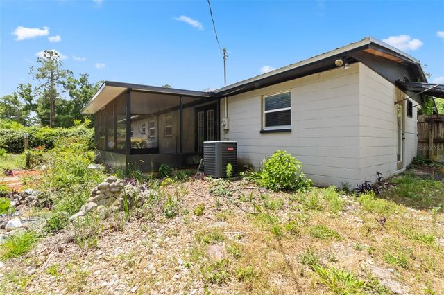 17351 NW 243RD STREET, High Springs, FL 32643