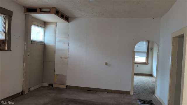 1857 Maple Avenue NE, Canton, OH 44705