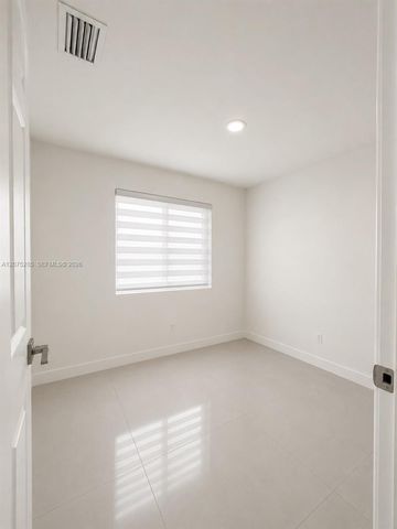 6791 SW 25th Street 6791, Miami, FL 33155