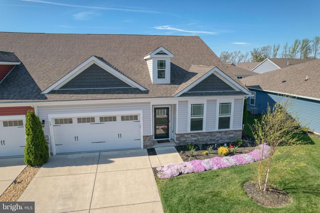 52 PANAMA ST, Smyrna, DE 19977