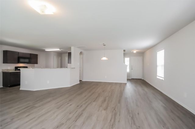 4815 Sweet Chestnut, Spring, TX 77373