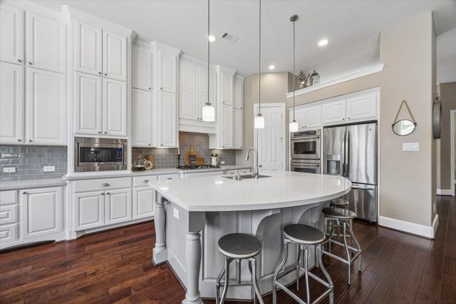 10 Stefano Way, Missouri City, TX 77459