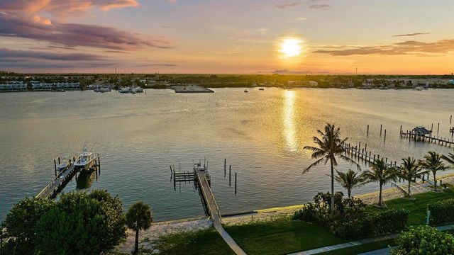 613 S Beach Road, Jupiter, FL 33469