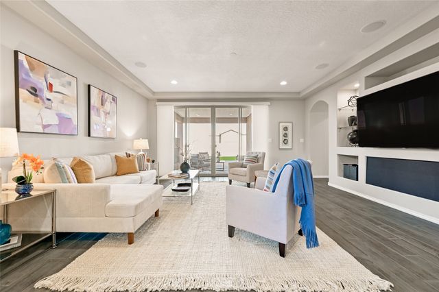 4749 Viento Del Norte, Santa Fe, NM 87507