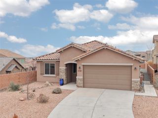 4749 Viento Del Norte, Santa Fe, NM 87507