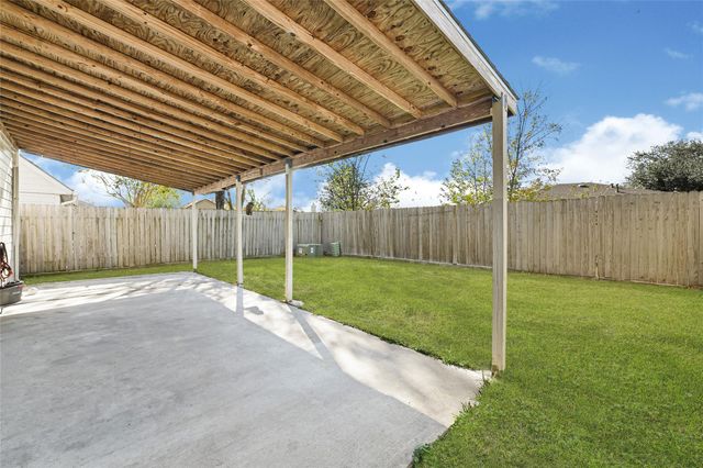 1031 Deerpass Drive, Channelview, TX 77530