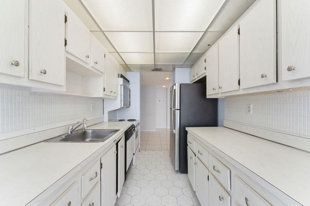 230 174th Street 2402, Sunny Isles Beach, FL 33160