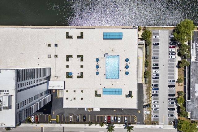 230 174th Street 2402, Sunny Isles Beach, FL 33160