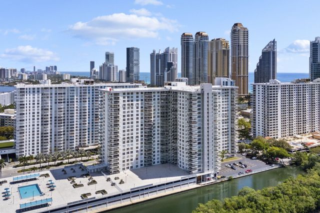 230 174th Street 2402, Sunny Isles Beach, FL 33160