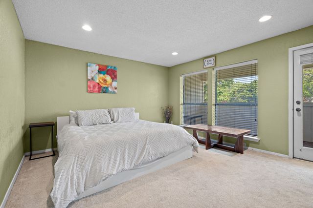 5107 Racquet Club Drive, Arlington, TX 76017