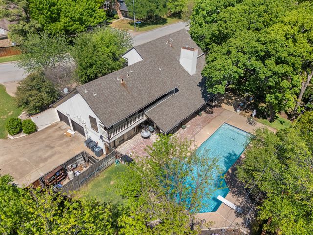 5107 Racquet Club Drive, Arlington, TX 76017