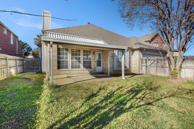 1005 Creek Bend, Carrollton, TX 75007