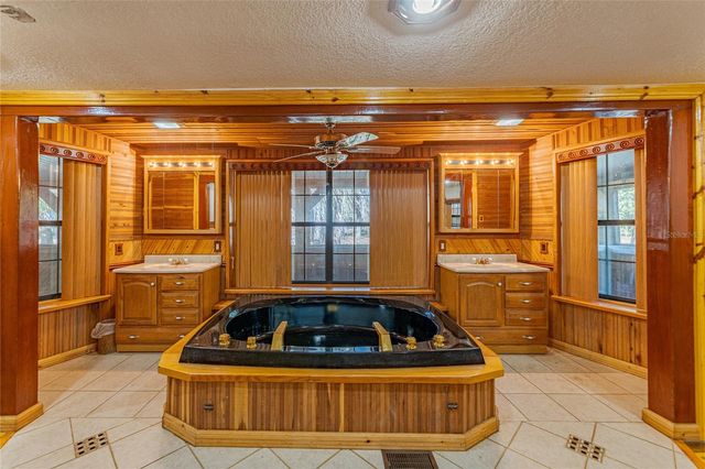 11053 MULBERRY LANDING ANNEX, Hilliard, FL 32046