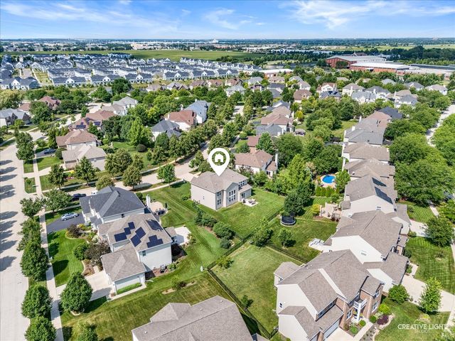 4135 Bedford Lane, Aurora, IL 60504