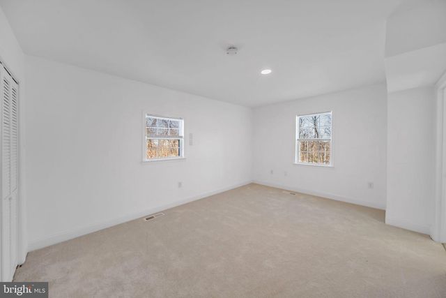 671 PINE RIDGE DR, Front Royal, VA 22630