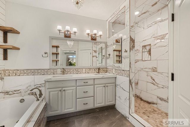 3678 E Clearfield Lane, Ammon, ID 83406