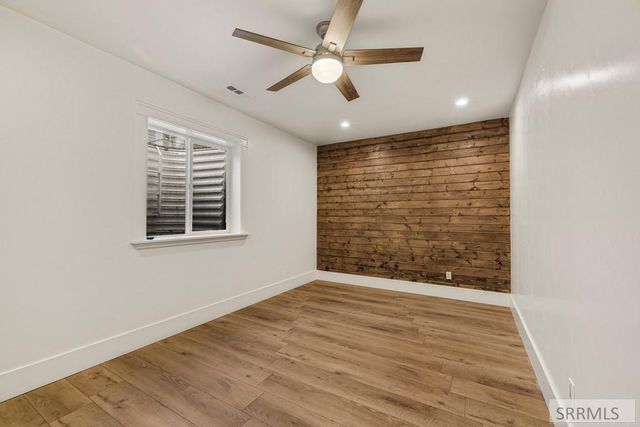 3678 E Clearfield Lane, Ammon, ID 83406