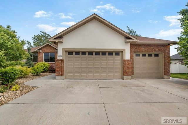 3678 E Clearfield Lane, Ammon, ID 83406