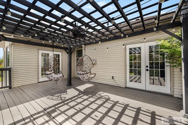 3678 E Clearfield Lane, Ammon, ID 83406