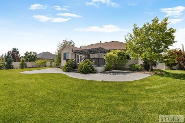 3678 E Clearfield Lane, Ammon, ID 83406