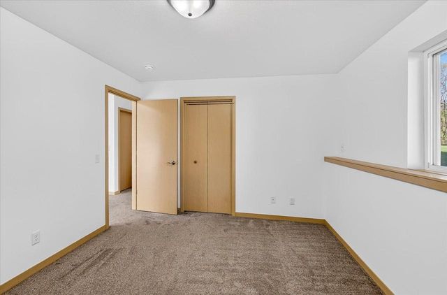 819-823 Thompson Drive, Oregon, WI 53575