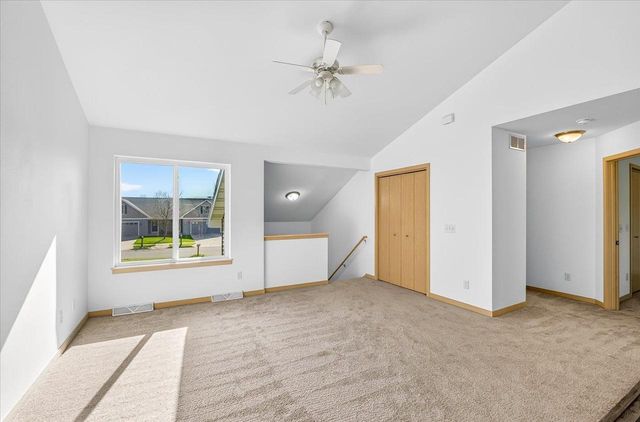 819-823 Thompson Drive, Oregon, WI 53575